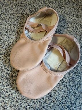 Stelle Blush Pink Ballet Slippers with Elastic Straps Toddler 10